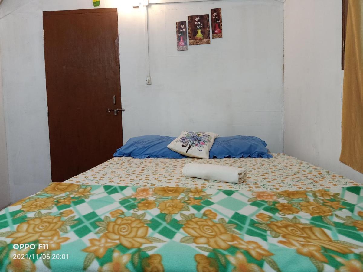 Shiv Sai Huts Hotel คานาโคนา ภายนอก รูปภาพ