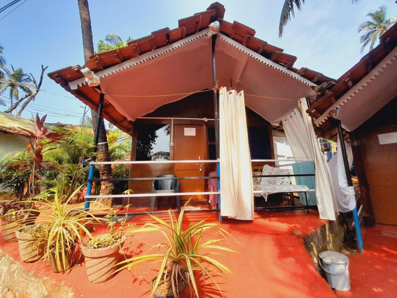 Shiv Sai Huts Hotel คานาโคนา ห้อง รูปภาพ