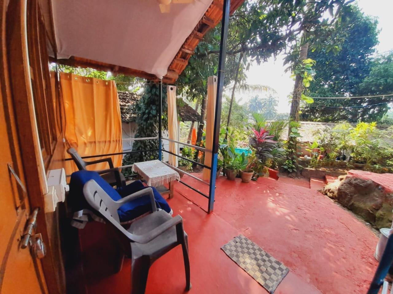 Shiv Sai Huts Hotel คานาโคนา ห้อง รูปภาพ